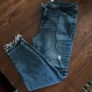LOFT Size 14 Skinny ankle jeans.